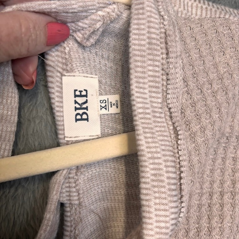 BKE Womens XS Mauve Patchwork Waffle Knit Strappy Back‎ V-Neck Top TKC3289-B - Picture 4 of 8